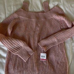 Cozy boatneck sweater, off shoulder